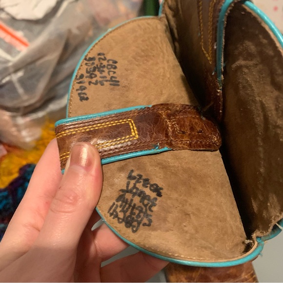 Ariat Womens Boots 7.5 Brown Embroidered with Turquoise Detail Mid Calf - Picture 11 of 11